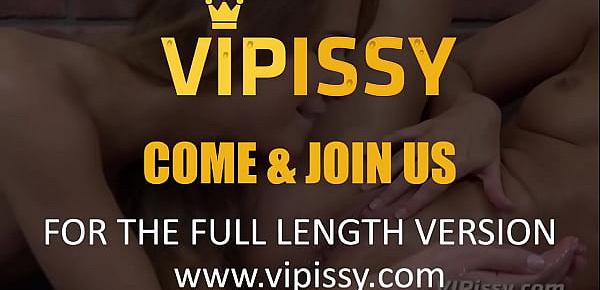  Vipissy - Lola Alexis - Lesbian Piss
